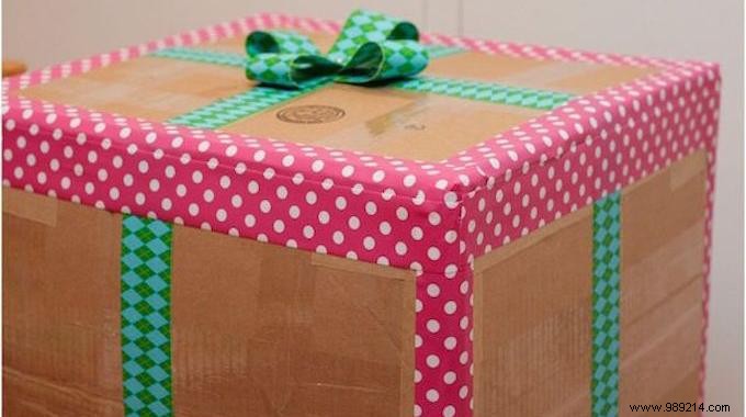 Save on International Parcels: Colissimo s Economic Shipping (Dom-Tom Only)