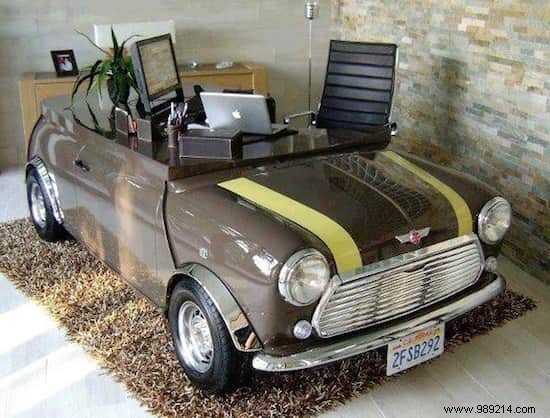 28 Ingenious Upcycling Ideas to Transform Old Cars into Stunning Features