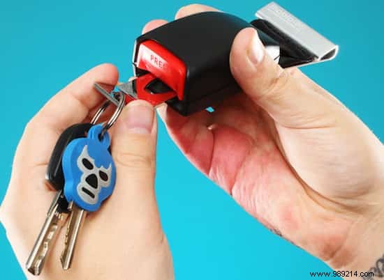 28 Ingenious Upcycling Ideas to Transform Old Cars into Stunning Features