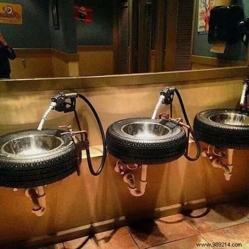 28 Ingenious Upcycling Ideas to Transform Old Cars into Stunning Features