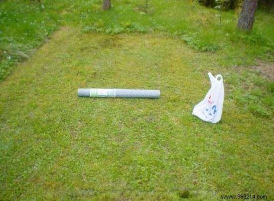 DIY Life-Size Chicken Wire Ghost: Easy Halloween Scare Prop