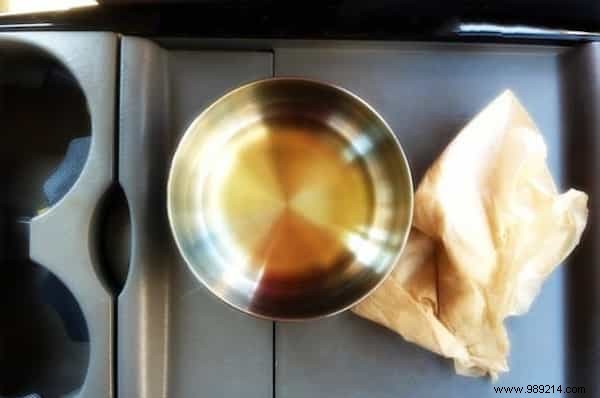 23 Expert Tips for a Spotless Car: Proven Cleaning Hacks from Auto Pros