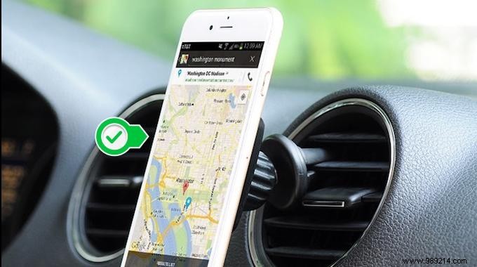 Hands-Free Driving Made Easy: Magnetic Phone Holder for Your Car Vent at Just €5.99