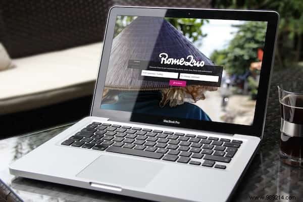 10 Expert Tips to Travel Smarter, Cheaper, and Safer