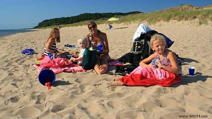 11 Proven Beach Hacks for a Hassle-Free Day at the Shore