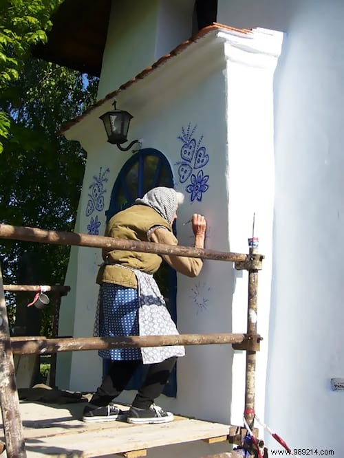 Agnes Kašpárková: The 90-Year-Old Czech Artist Transforming Her Village into a Vibrant Open-Air Gallery