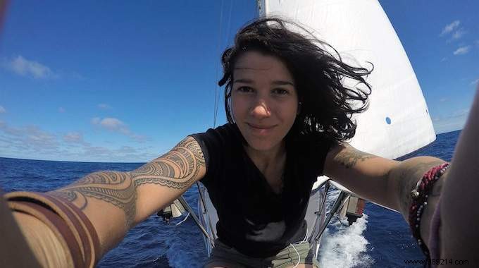 23-Year-Old Swiss Adventurer Travels 12,000 km Across Continents on Just €320