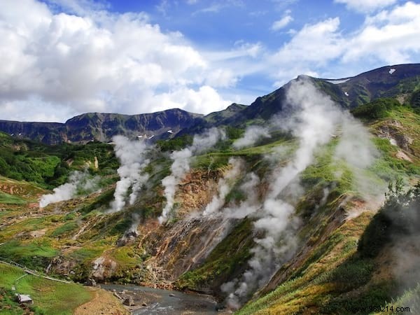 30 Must-See Bucket-List Destinations Around the World