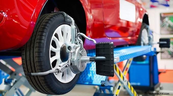 How Regular Wheel Alignment Saves You 10% on Fuel