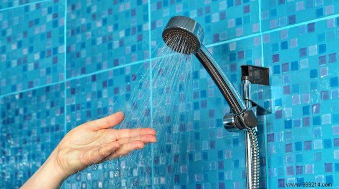 Why I Choose Showers Over Baths: Water Savings, Hygiene, and Daily Habits