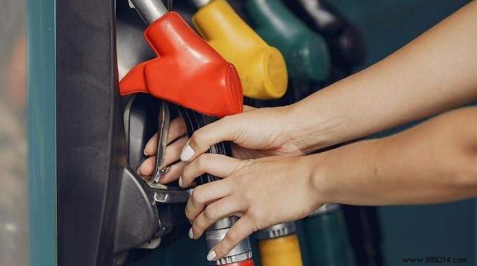 Simple Gas-Saving Tip: Park in the Shade to Cut Fuel Evaporation