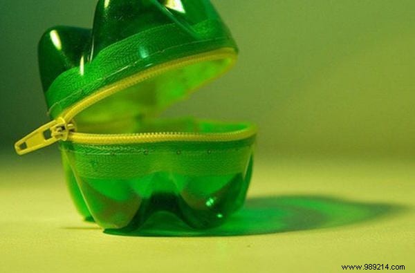 18 Ingenious Ways to Upcycle Plastic Bottles Into Useful Home and Garden Items