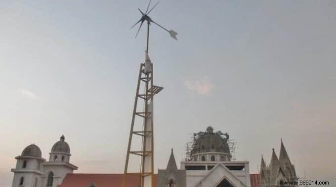 Indian Brothers  Innovative Wind Turbine Powers a Home for Life—at iPhone Prices