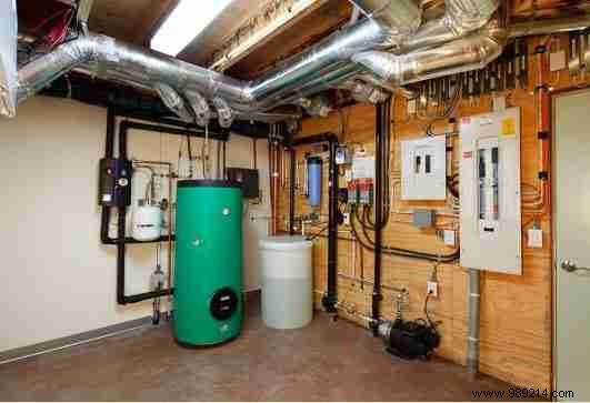 Harvest Free Rainwater with a Gutter Collector: Easy DIY Guide to Slash Water Bills