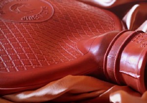 Slash Heating Bills This Winter: Grandma s Hot Water Bottle Hack That Actually Works