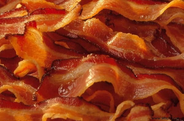 Safe Human Foods for Dogs: Expert Guide to 104 Foods Your Pup Can Eat