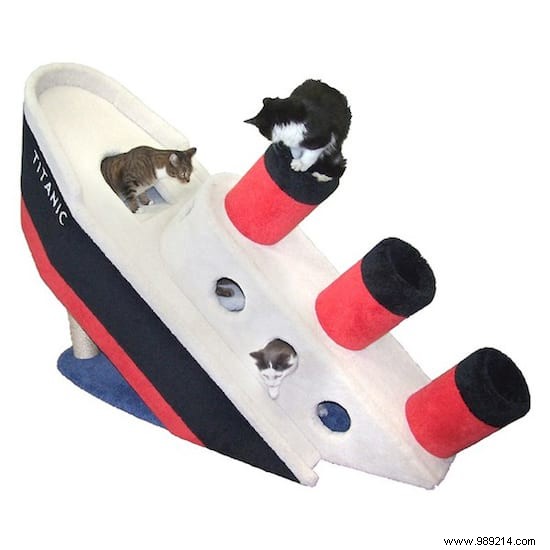 20 Creative Cat Trees Your Cat Will Love: Innovative Designs for Climbing and Play