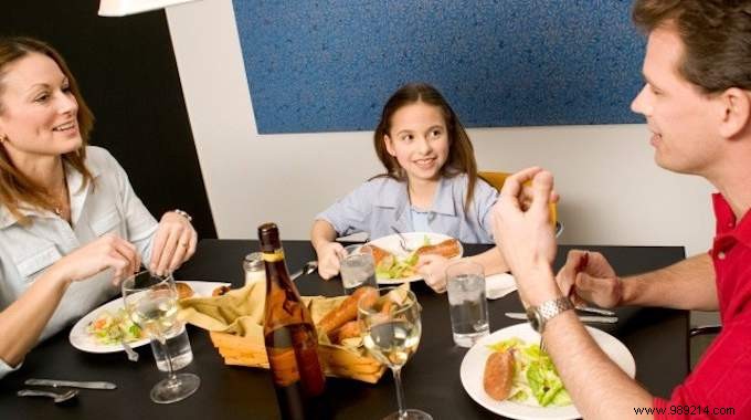 Smart Money Tip: Save Big by Eating at Home and Dining Out Less