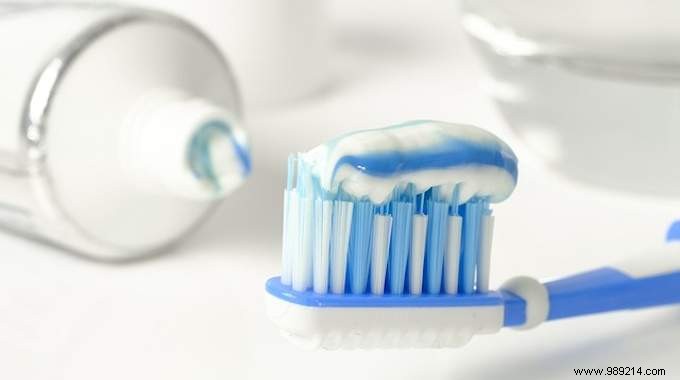 Get Every Last Drop: The Proven Way to Empty Your Toothpaste Tube Completely