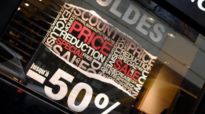 Why I Declutter My Wardrobe Before Sales Season: A Smart Shopping Strategy