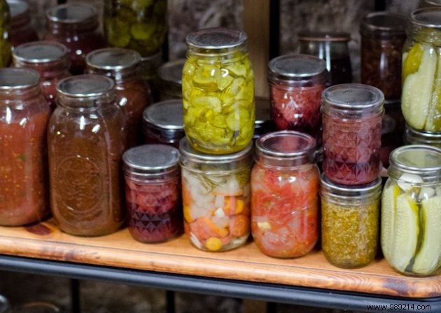 Smart Christmas Shopping: Stock Up Early on Non-Perishables to Save Money