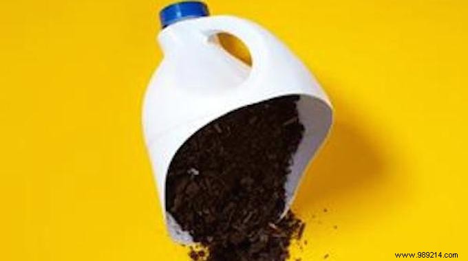 Repurpose Your Empty Milk Bottle into a Durable Scoop: Simple DIY Guide