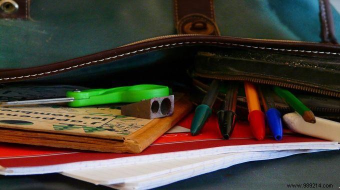 When to Buy Back-to-School Supplies: Proven Tips to Avoid the Rush and Save Money