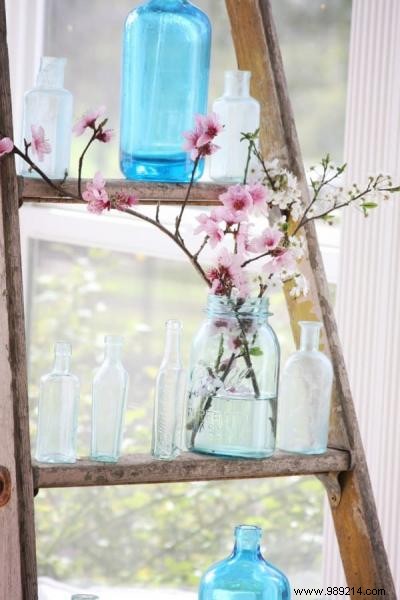 19 Ingenious Ways to Upcycle Old Ladders into Stylish Home Decor