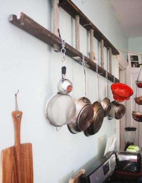 19 Ingenious Ways to Upcycle Old Ladders into Stylish Home Decor