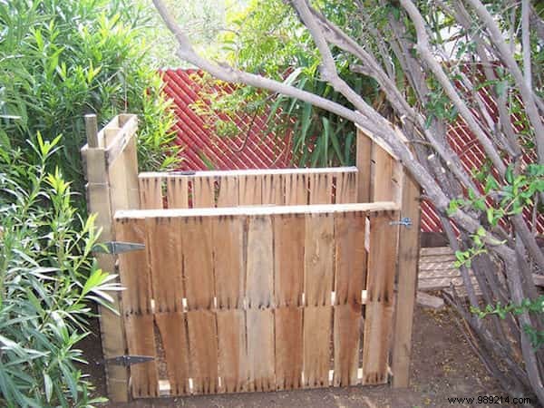 10 Smart DIY Ways to Repurpose Wooden Pallets in Your Home