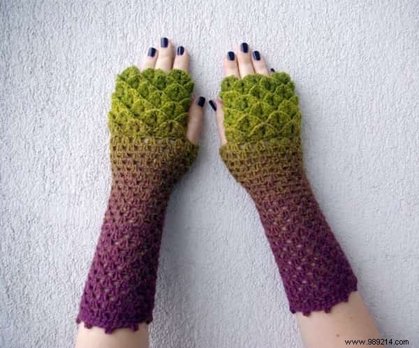 Handcrafted Crochet Dragon Mittens: Cozy Winter Warmth with Touchscreen Fingertips