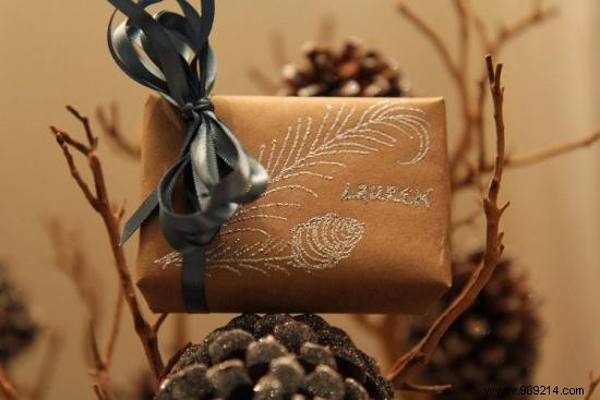 DIY Eco-Friendly Gift Wrapping: Creative Ways to Save Money This Christmas