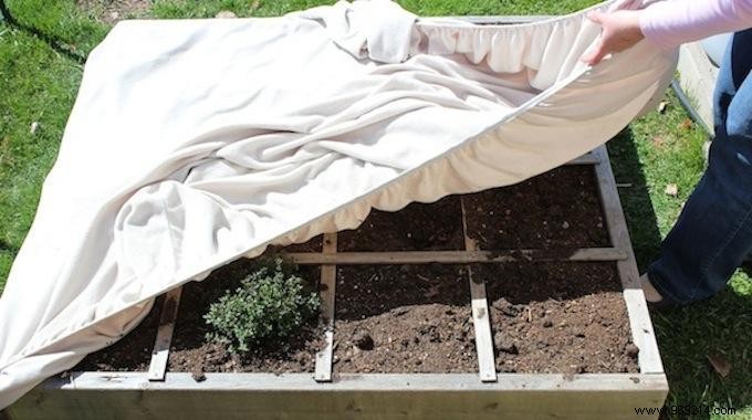 12 Ingenious Ways to Repurpose Old Bed Sheets: Expert Eco-Friendly Hacks