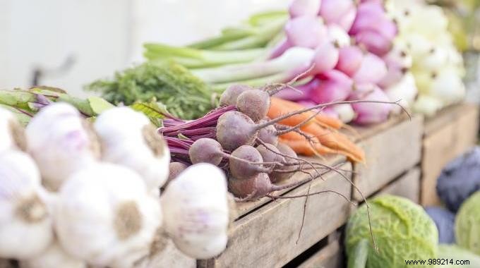 March Seasonal Fruits and Vegetables: Fresh Picks for Health, Savings, and Easy Recipes