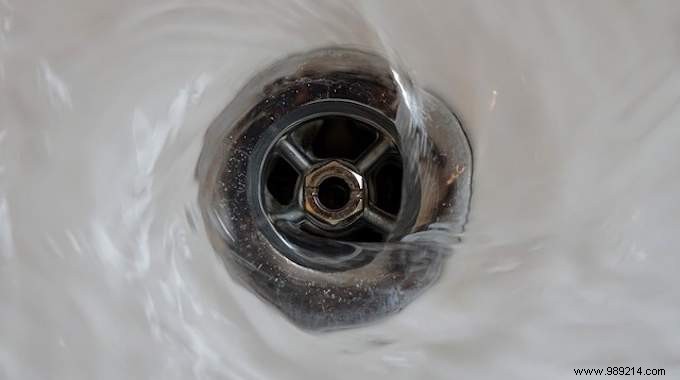 Prevent Sink Clogs Easily: Install a Simple Drain Grate