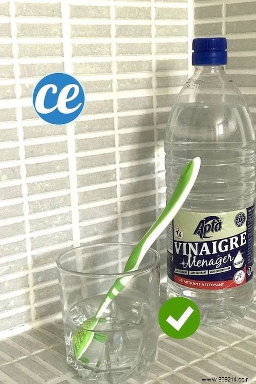 6 Proven White Vinegar Hacks: Save €184.80 a Year on Cleaning and Home Care