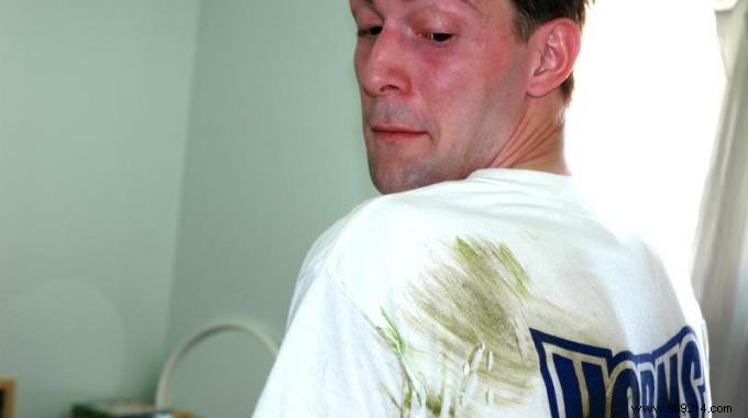 2 Proven Home Remedies for Removing Stubborn Grass Stains from Clothes