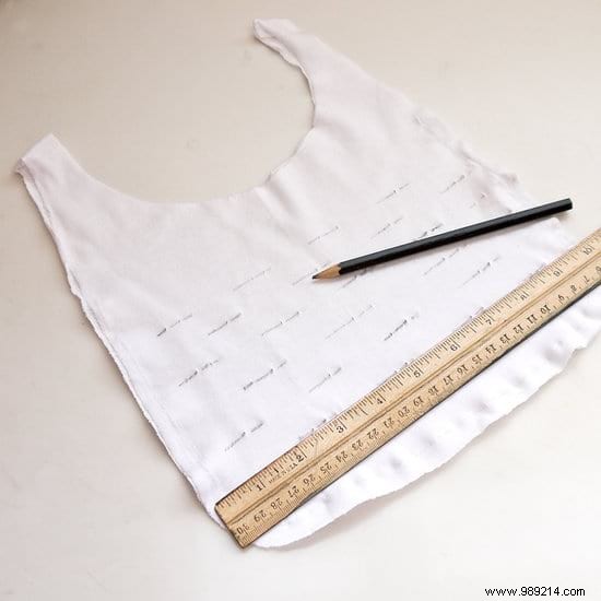 Turn Your Old T-Shirt into a Durable Eco-Friendly Tote Bag with Just 3 Simple Cuts