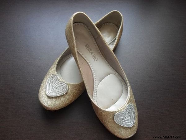 DIY Glitter Shoes: Transform Old Footwear into Party-Ready Sparkle