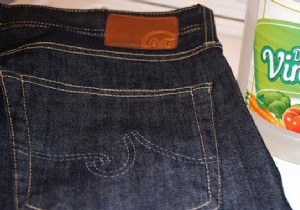 Proven Vinegar Soak: Wash Jeans Without Fading Color or Damaging Fabric