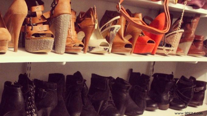 Smart Closet Hack: Alternate High Heels to Maximize Storage Space