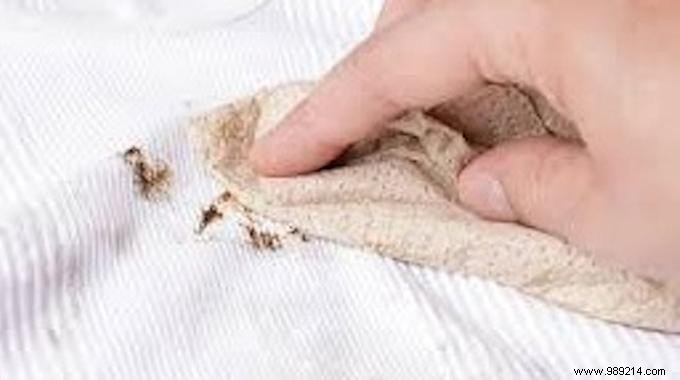 How to Remove Stubborn Oil Stains from Clothes: A Proven, Time-Tested Method