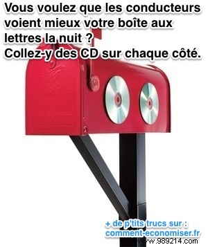 Simple DIY Hack: Make Your Mailbox Visible at Night with Old CDs