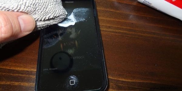 15 Proven Toothpaste Hacks for Cleaning, Polishing, and Everyday Fixes