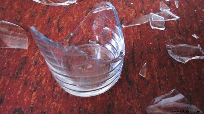 How to Pack Glasses for Moving: The Sock Trick That Prevents Breakage