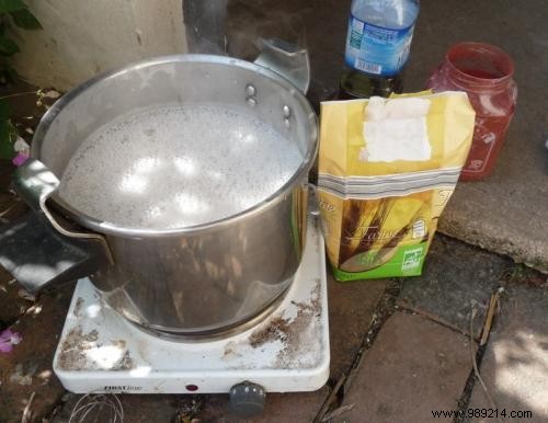 DIY Natural Homemade Paint: Proven Recipes with Blanc de Meudon and Flour