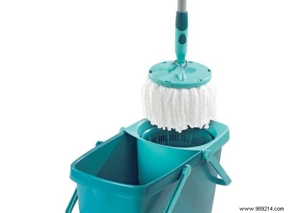 How to Unclog a Toilet Without a Plumber: Proven DIY Methods