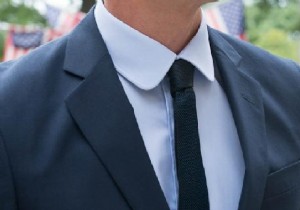 Proven Natural Hack: Whiten Blackened Shirt Collars Effortlessly at Home