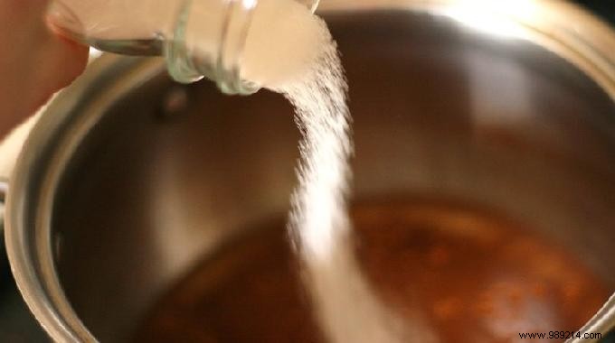 Revive Your Burnt Pan: Proven Coarse Salt Cleaning Trick