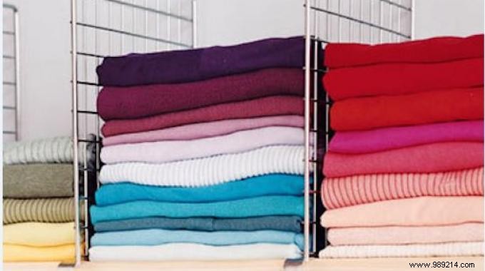 The Genius Bookend Trick for a Forever-Tidy Closet